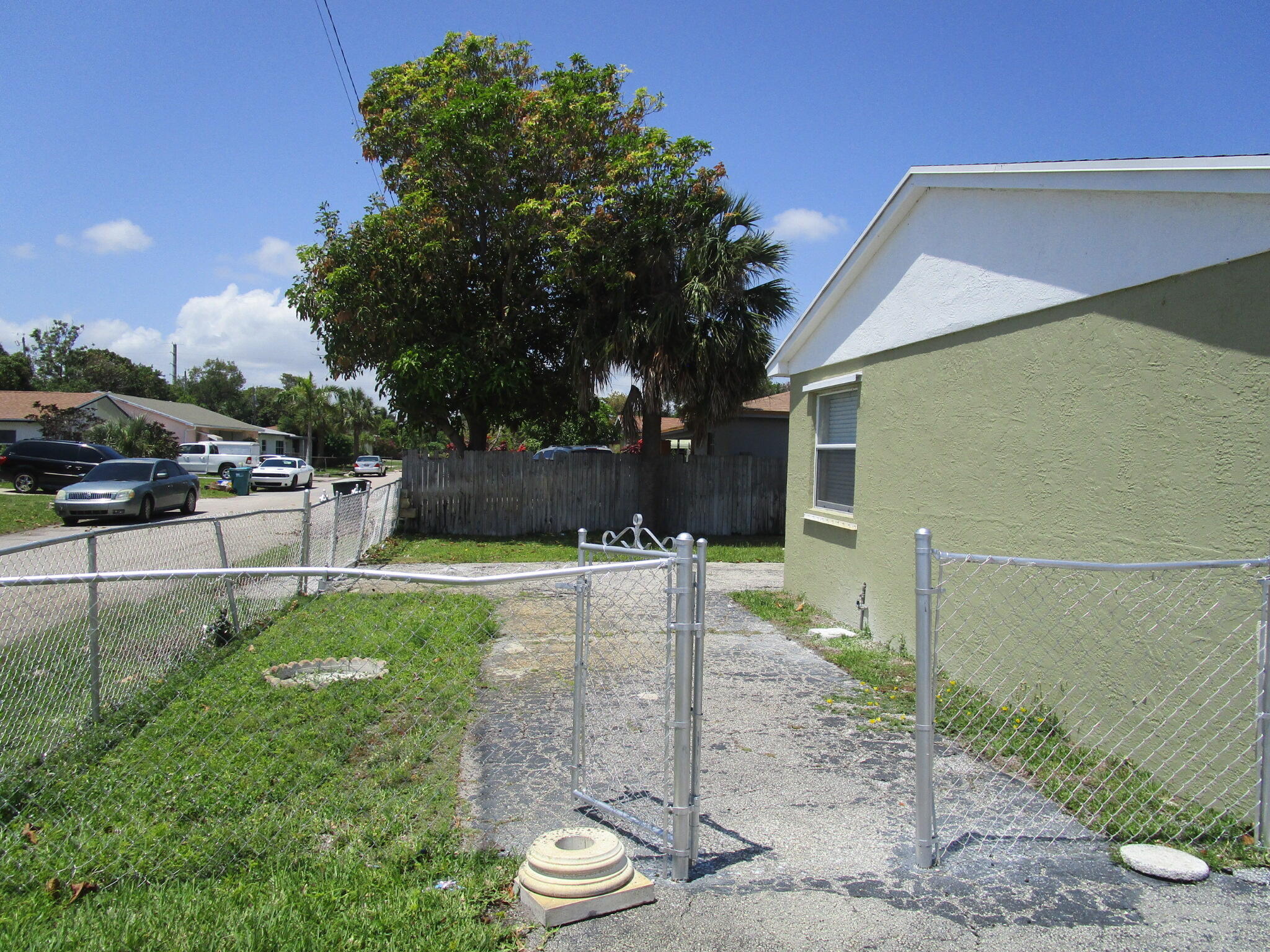 3501 Avenue East, Unit 1 Riviera Beach, FL 33404 - Photo 33 of 35 33