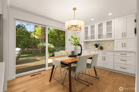 $915,000 | 9121 228th Street Southwest, Edmonds, WA 98026