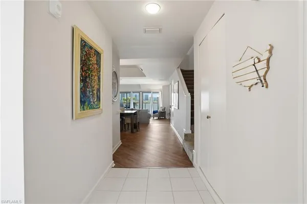 $619,900 | 309 La Peninsula Boulevard, Unit 309, Naples, FL 34113