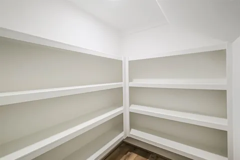 $339,000 | 2353 Hoskins Drive, Houston, TX 77080