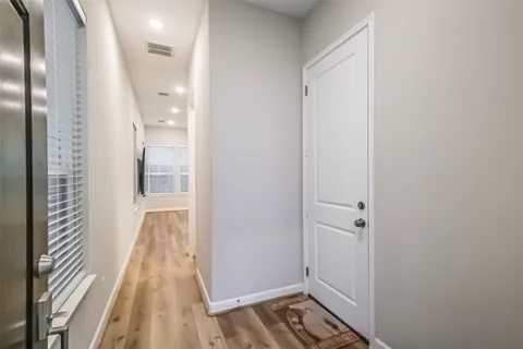 $339,000 | 2353 Hoskins Drive, Houston, TX 77080