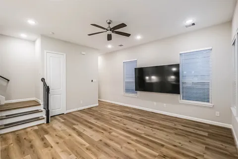 $339,000 | 2353 Hoskins Drive, Houston, TX 77080