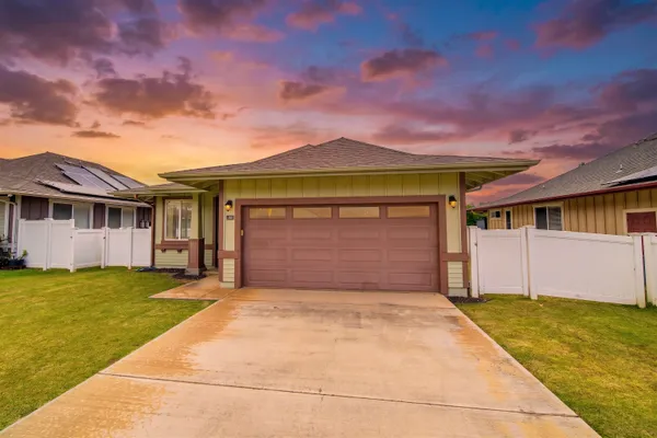 $1,025,000 | 43 Hoku Puhipaka Street, Kahului, HI 96732