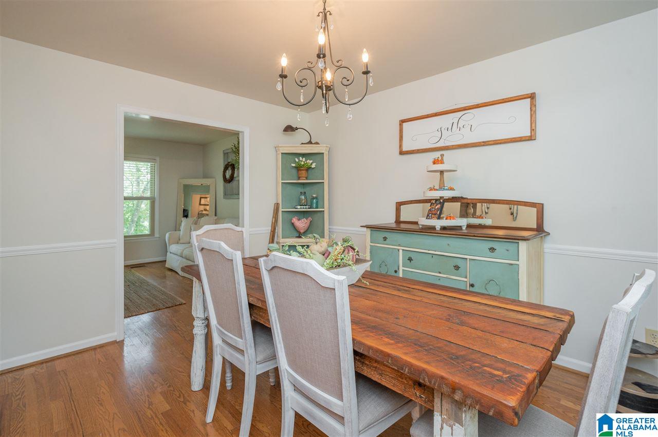 828 Round Hill Road Pelham, AL 35124 - Photo 14 of 49