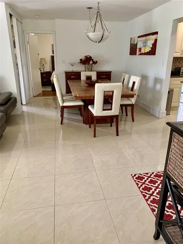 $3,000 | 8657 Boca Glades Boulevard, Unit B, Boca Raton, FL 33434