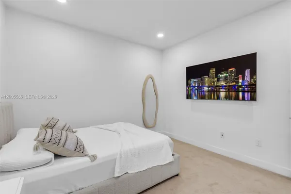 $6,800 | 15540 Northwest 88th Avenue, Miami Lakes, FL 33018