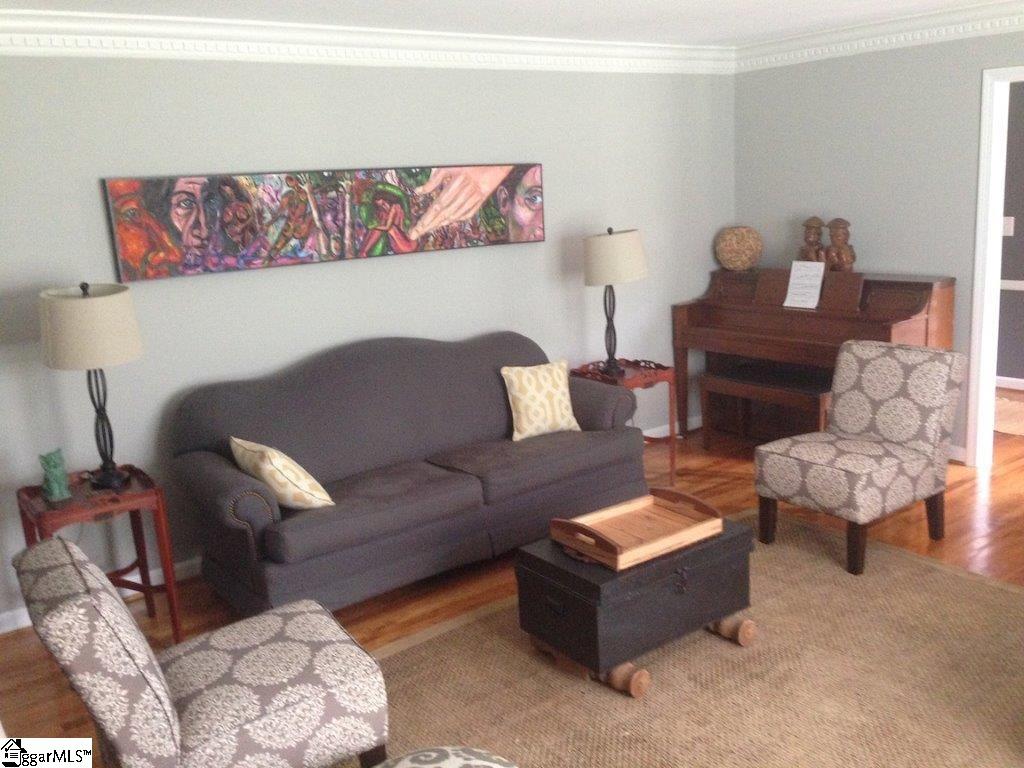 401 Foxcroft Road Greenville, SC 29615 - Photo 10 of 14 Gallery Image 10