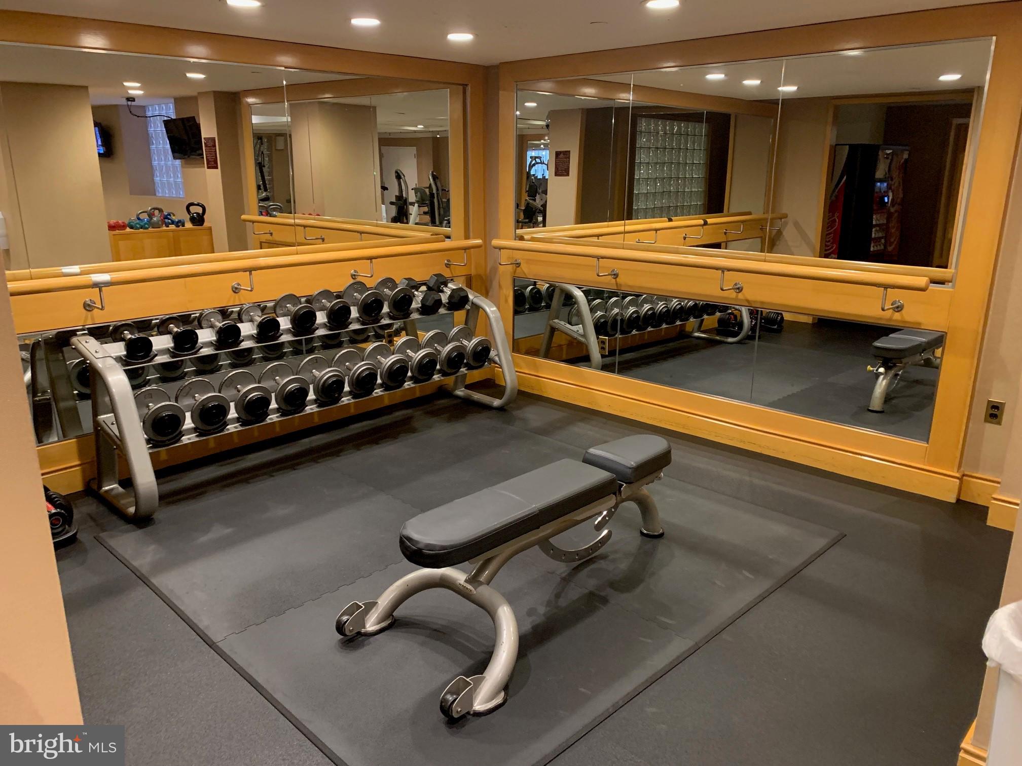 631 D Street Northwest, Unit 534 Washington, DC 20004 - Photo 36 of 41 Gym