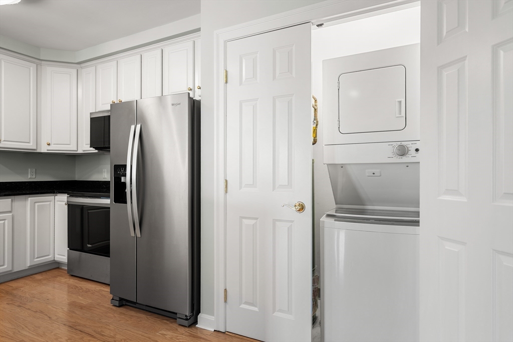 210 Chickering Road, Unit 307A North Andover, MA 01845 - Photo 6 of 42 Gallery Image 6