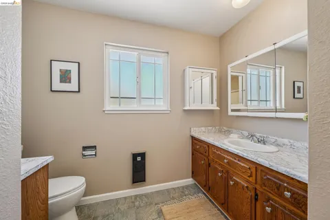 $899,000 | 482 Lewis Avenue, San Leandro, CA 94577
