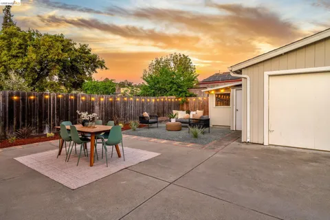 $899,000 | 482 Lewis Avenue, San Leandro, CA 94577