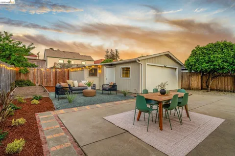 $899,000 | 482 Lewis Avenue, San Leandro, CA 94577