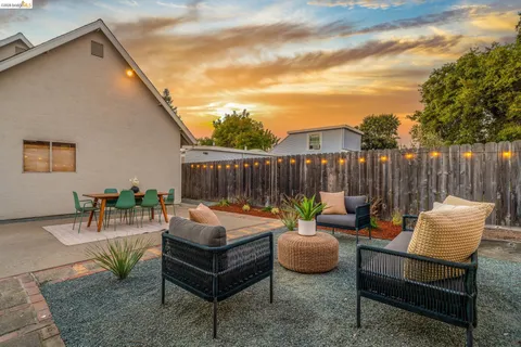 $899,000 | 482 Lewis Avenue, San Leandro, CA 94577