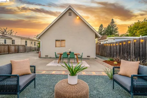 $899,000 | 482 Lewis Avenue, San Leandro, CA 94577