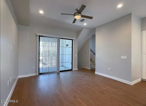 $2,695 | 3215 East Flower Street, Unit 20, Phoenix, AZ 85018