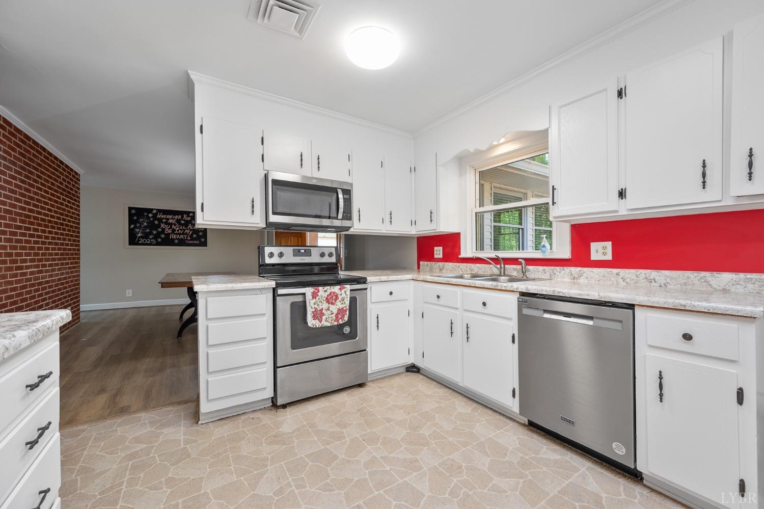 467 Candlers Mountain Road Rustburg, VA 24588 - Photo 15 of 54 Gallery Image 15