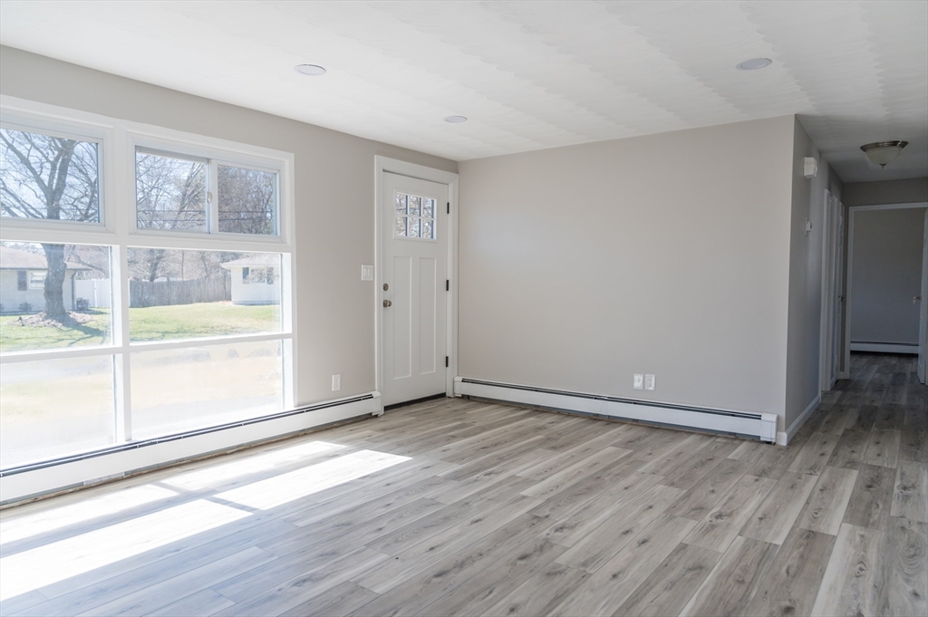 14 David Road Framingham, MA 01701 - Photo 8 of 26 Gallery Image 8