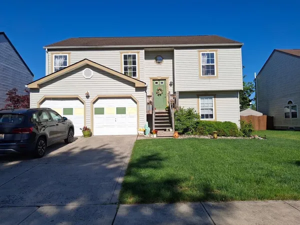 $330,000 | 5844 Empire Mills Run, Canal Winchester, OH 43110