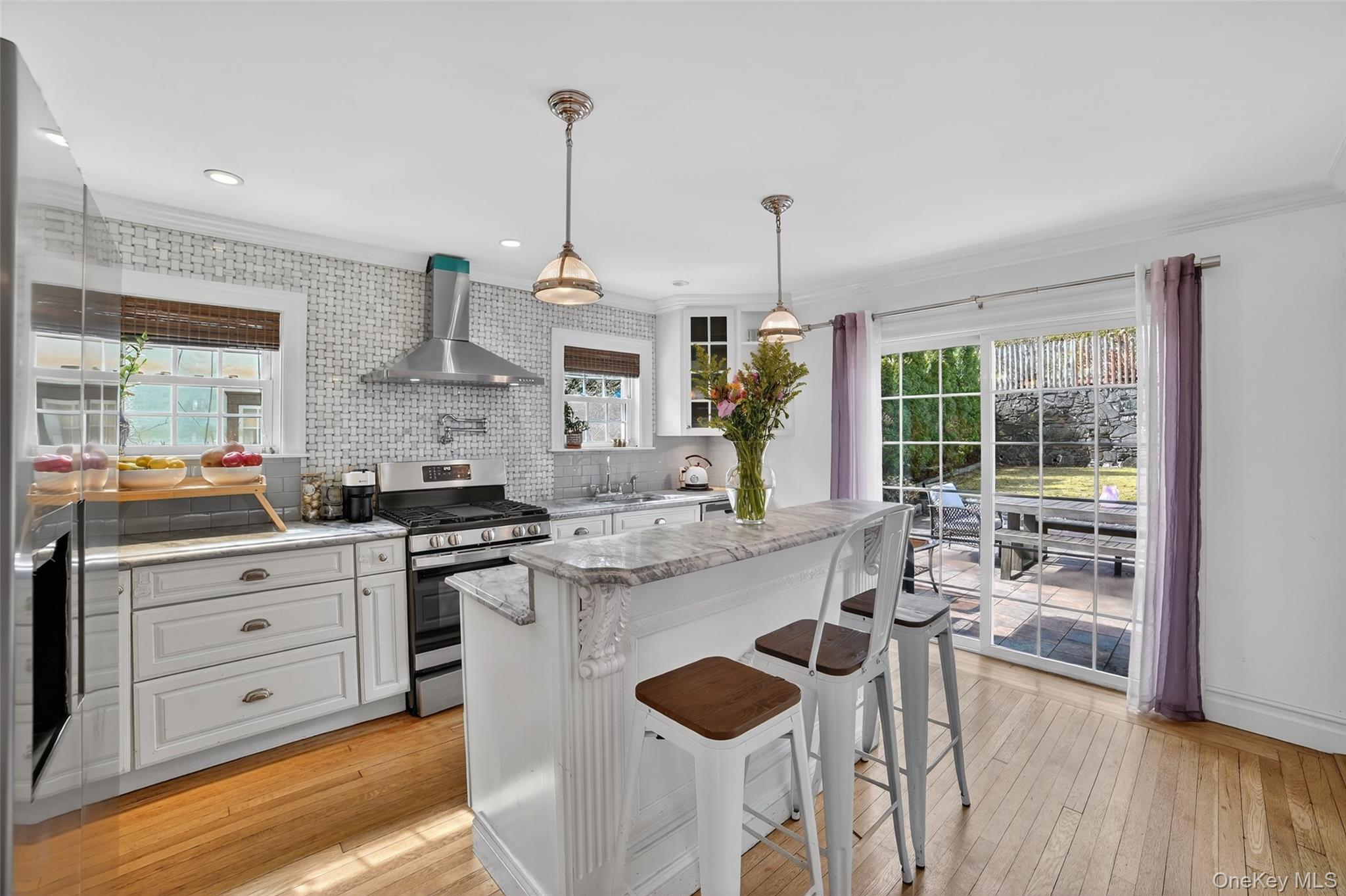 265 Bronxville Road Bronxville, NY 10708 - Photo 13 of 42