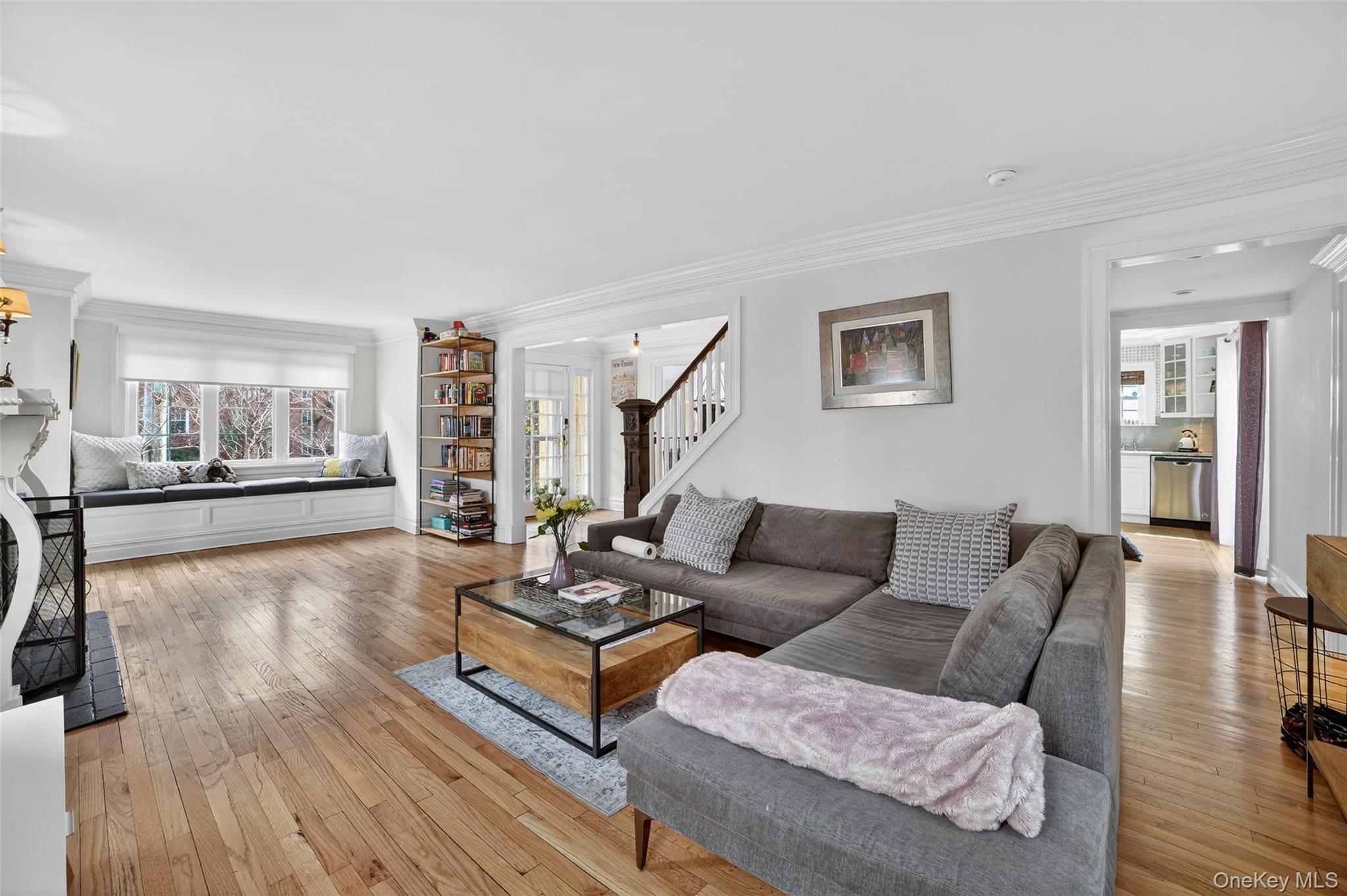 265 Bronxville Road Bronxville, NY 10708 - Photo 8 of 42