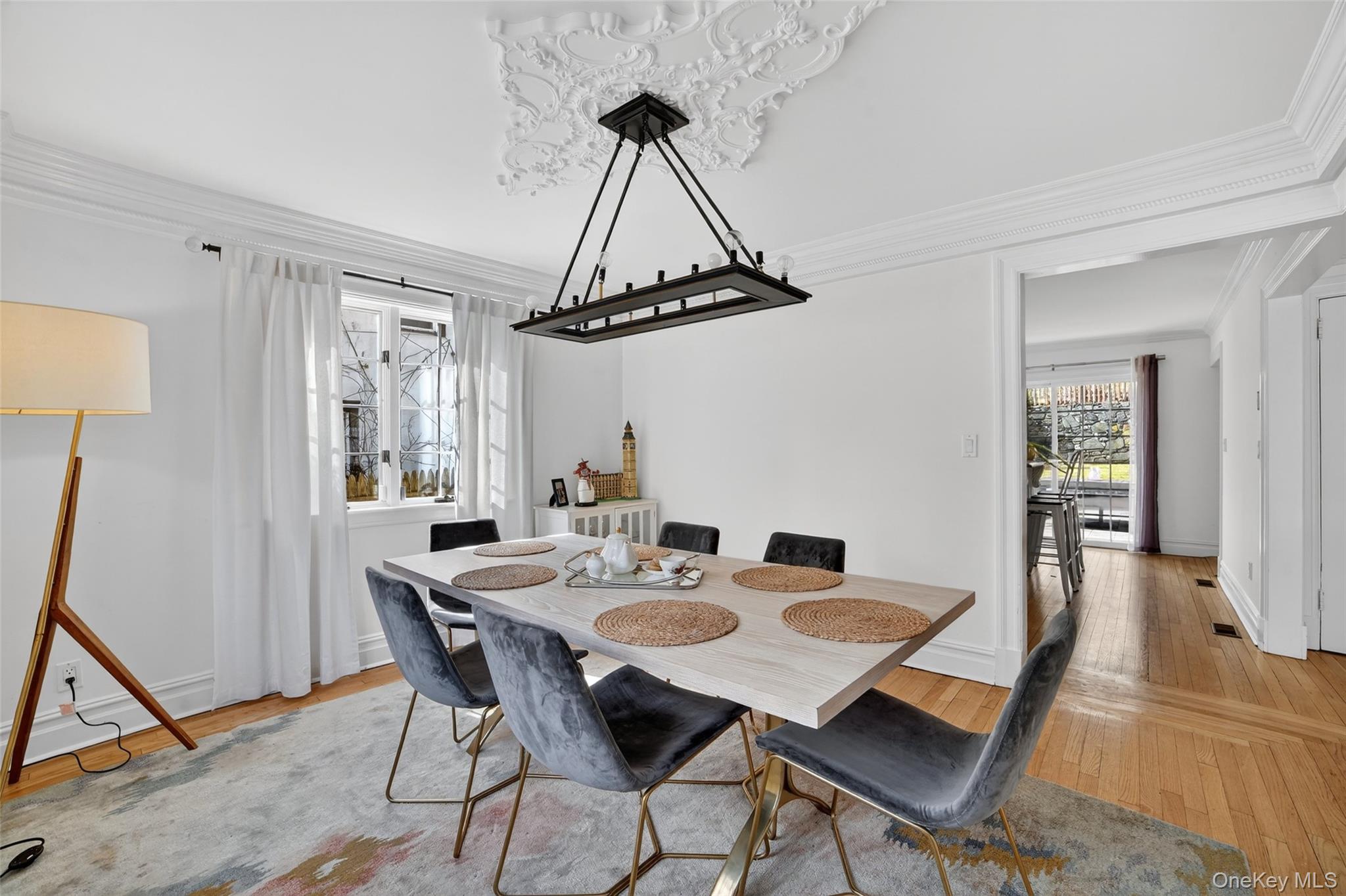 265 Bronxville Road Bronxville, NY 10708 - Photo 10 of 42