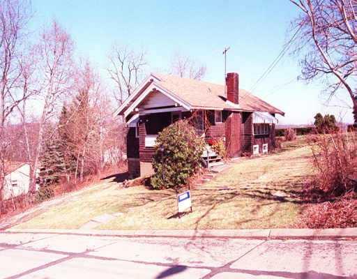 1040 Reeves Avenue Monessen, PA 15062 - Photo 1 of 1 Gallery Image 1