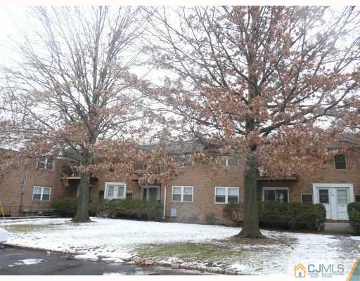 161 Evergreen Road, Unit 4B Edison, NJ 08837 - Photo 2 of 15 Gallery Image 2
