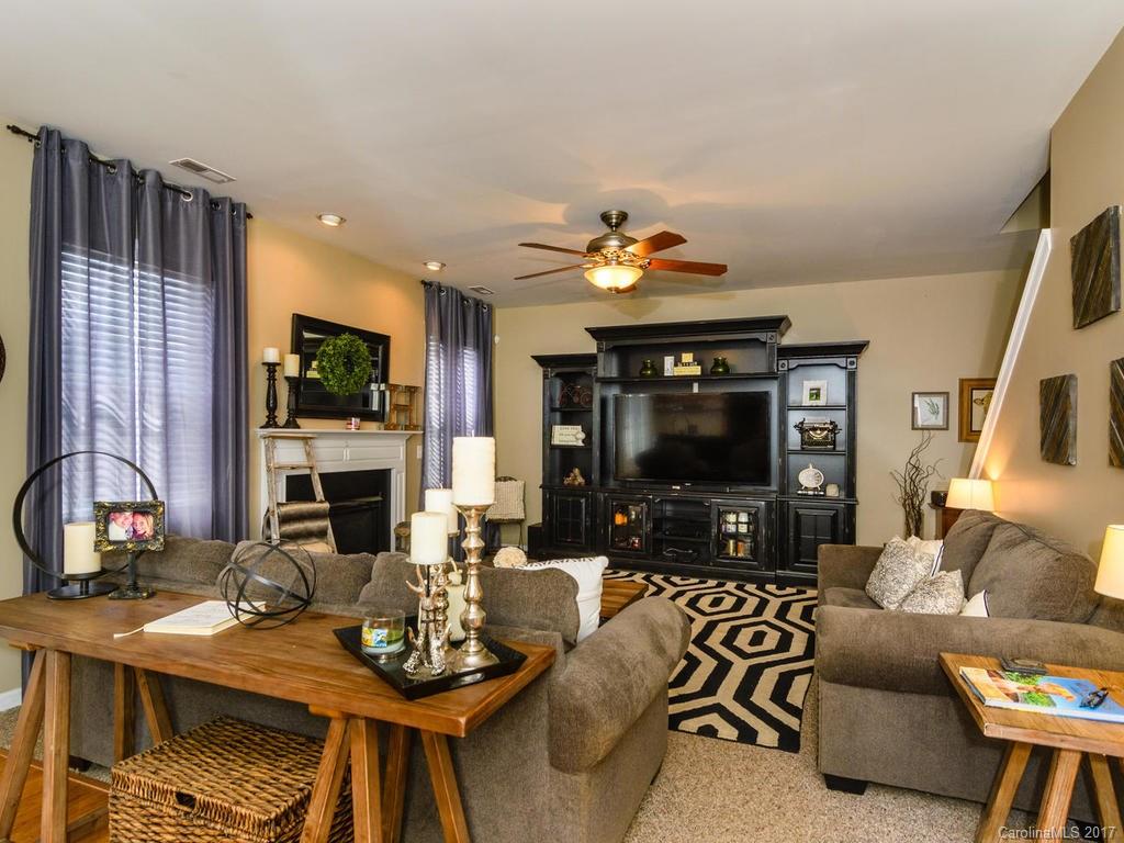 163 Yadkin Road, Unit 333 Fletcher, NC 28732 - Photo 4 of 23 Gallery Image 4