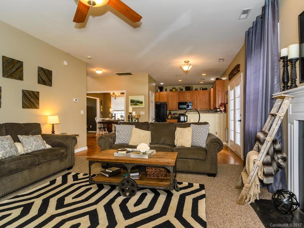 163 Yadkin Road, Unit 333 Fletcher, NC 28732 - Photo 6 of 23 Gallery Image 6