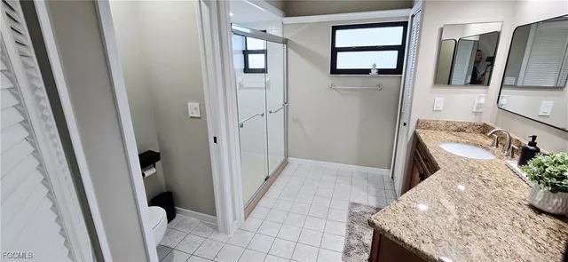 $3,400 | 933 Southwest Santa Barbara Place, Cape Coral, FL 33991