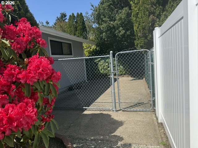 2164 24th Street Florence, OR 97439 - Photo 19 of 42