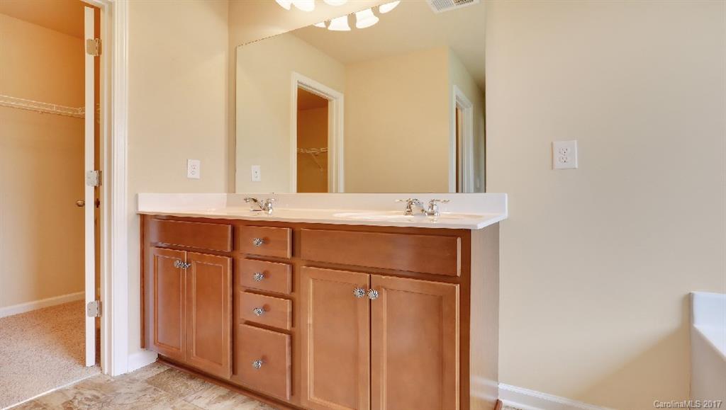 7520 Hamilton Bridge Road, Unit 265 Charlotte, NC 28278 - Photo 14 of 24 Gallery Image 14