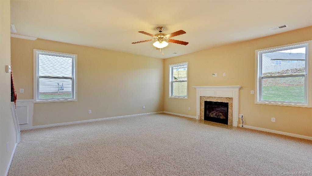 7520 Hamilton Bridge Road, Unit 265 Charlotte, NC 28278 - Photo 7 of 24 Gallery Image 7