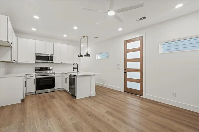 $249,999 | 2221 Hooper Street, Dallas, TX 75215