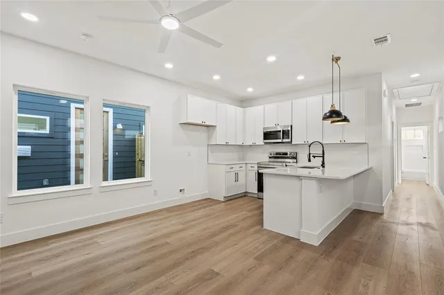 $249,999 | 2221 Hooper Street, Dallas, TX 75215