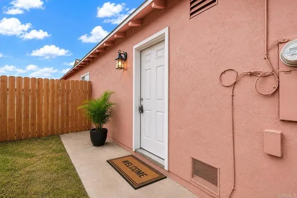 $2,000 | 750 Hawaii Avenue, San Diego, CA 92154