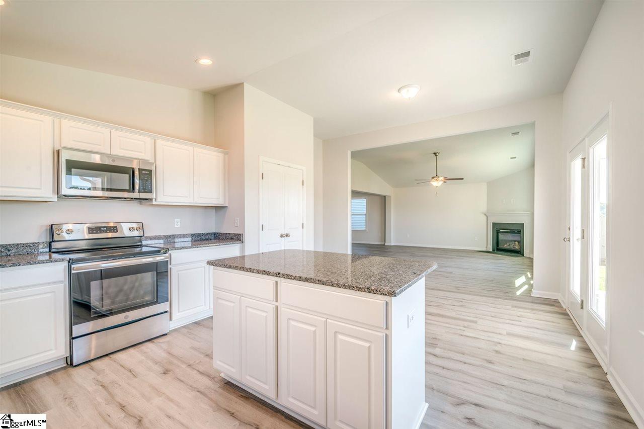 937 Knl Rdg Way Inman, SC 29349 - Photo 13 of 29