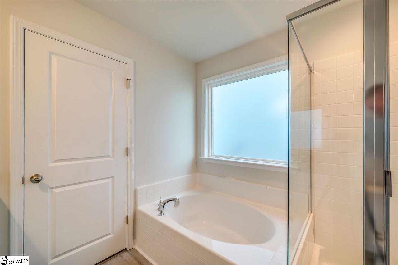 937 Knl Rdg Way Inman, SC 29349 - Photo 19 of 29
