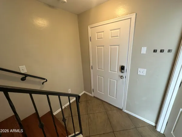 $1,645 | 5727 South 21st Terrace, Phoenix, AZ 85040