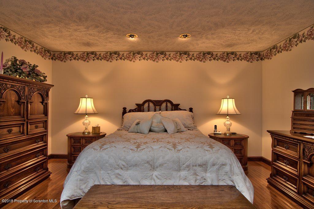 1392 Mt Cobb Road Lake Ariel, PA 18436 - Photo 46 of 68 Gallery Image 46