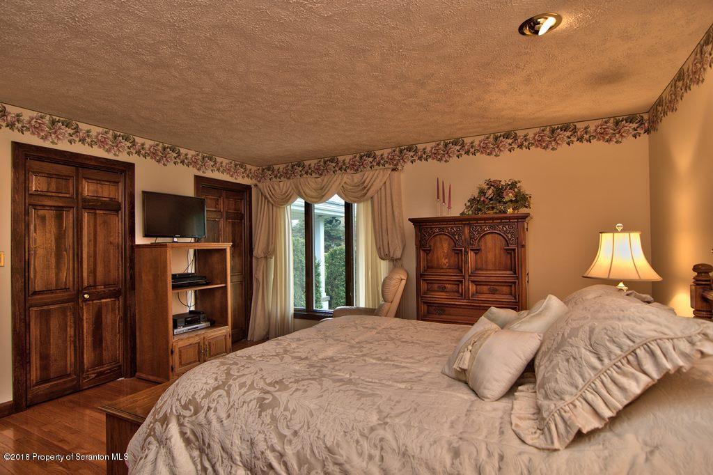 1392 Mt Cobb Road Lake Ariel, PA 18436 - Photo 48 of 68 Gallery Image 48