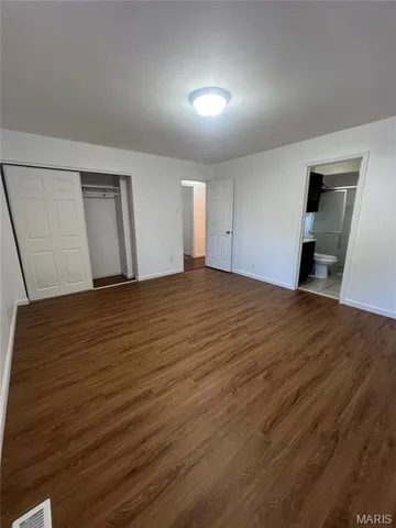 $2,300 | 2231 Rosegarden Drive, St. Louis, MO 63125