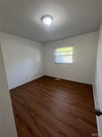 $2,300 | 2231 Rosegarden Drive, St. Louis, MO 63125