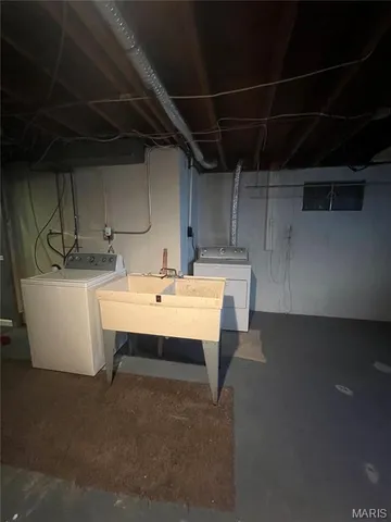 $2,300 | 2231 Rosegarden Drive, St. Louis, MO 63125