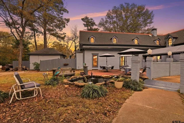 $599,000 | 302 Mt Pleasant Street, Pittsburg, TX 75686