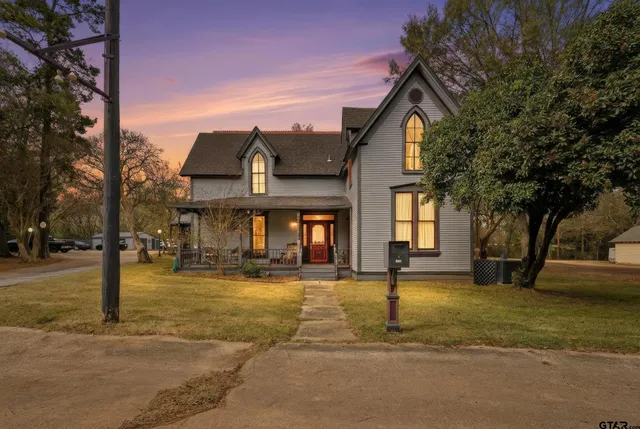 $599,000 | 302 Mt Pleasant Street, Pittsburg, TX 75686