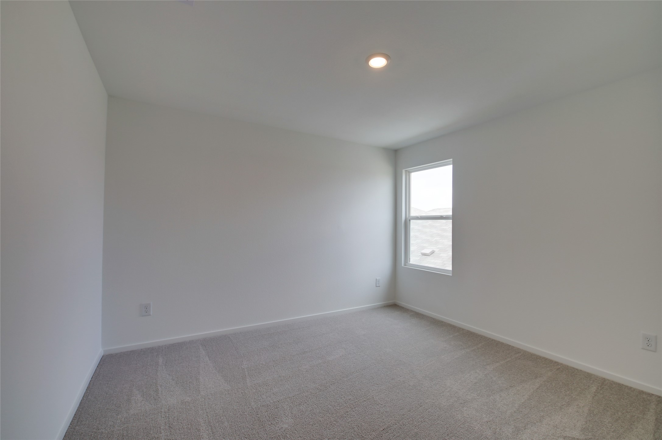 10915 Tawny Rdg Drive Beasley, TX 77417 - Photo 21 of 33 a view of empty room with window