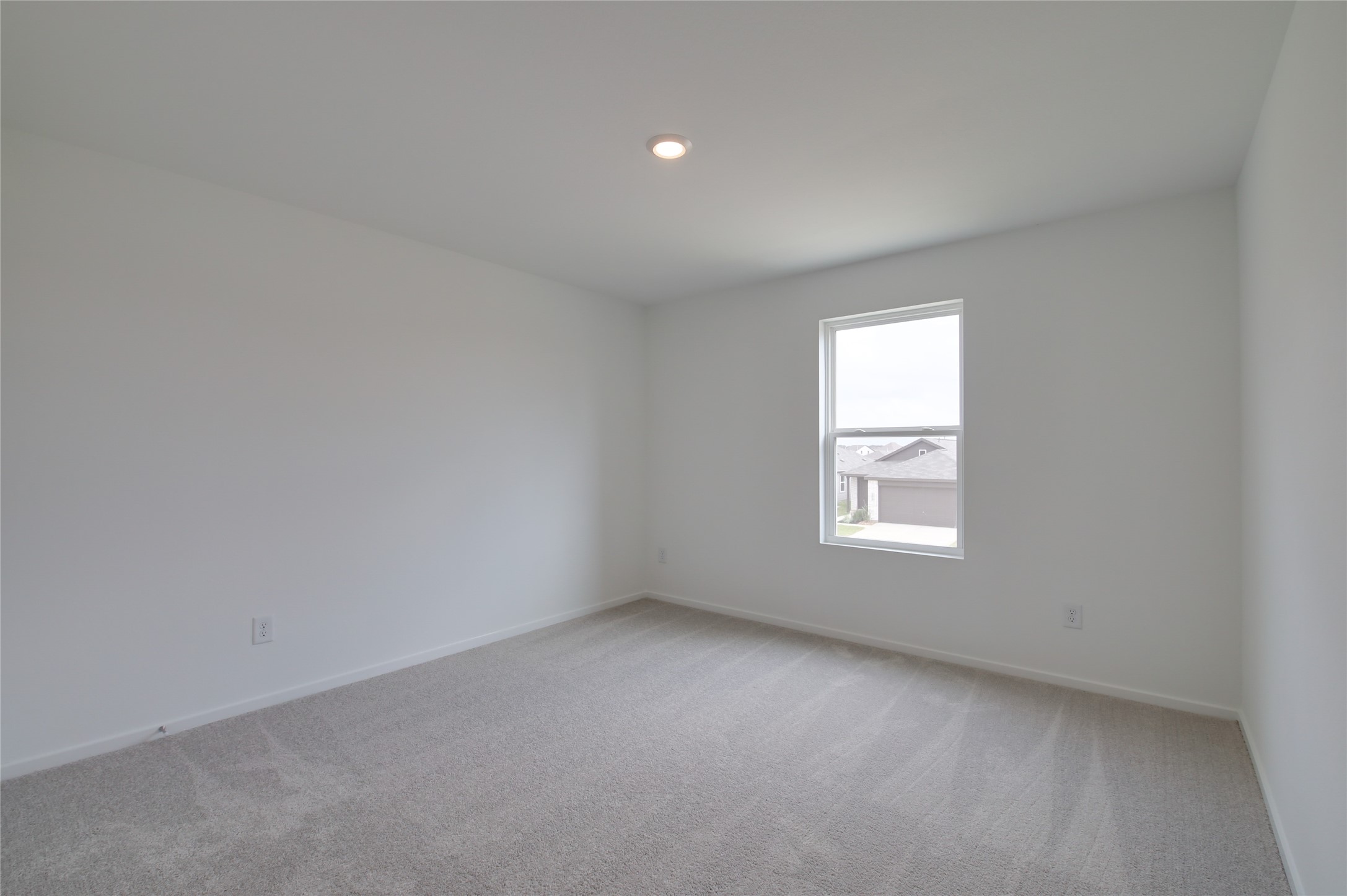 10915 Tawny Rdg Drive Beasley, TX 77417 - Photo 24 of 33 an empty room with a window