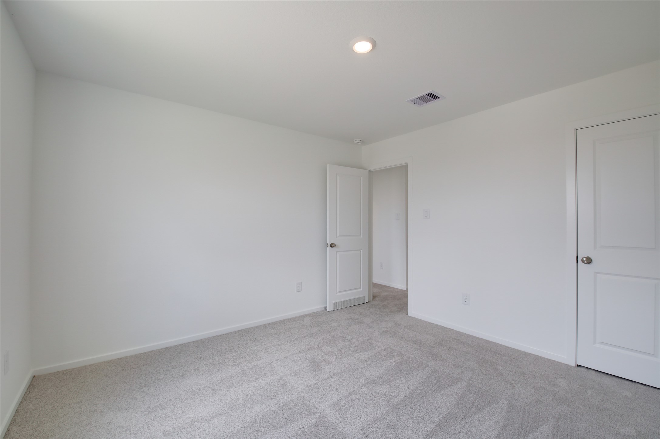 10915 Tawny Rdg Drive Beasley, TX 77417 - Photo 25 of 33 a view of an empty room
