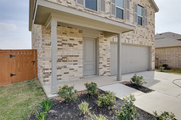 $2,100 | 10915 Tawny Rdg Drive, Beasley, TX 77417